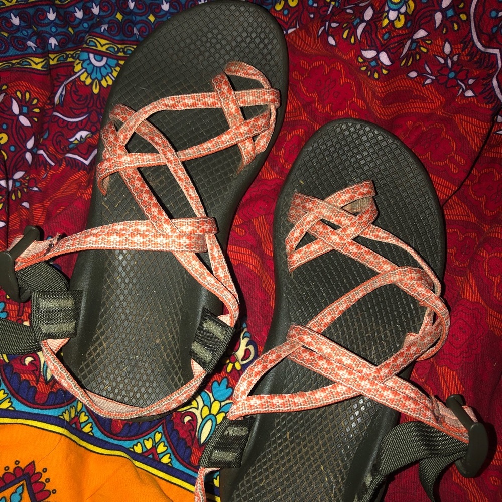 chacos - Picture 4 of 4
